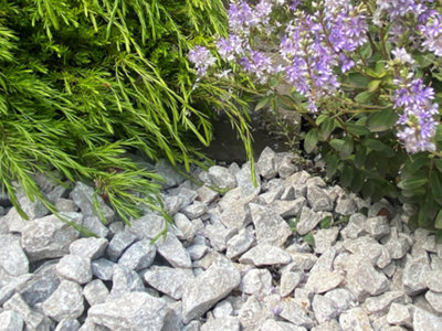 Derbyshire Peakstone Gravel 14-20mm - 25 Bags (500kg)