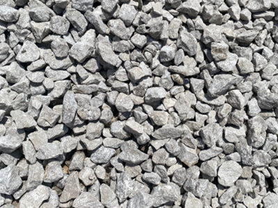Derbyshire Peakstone Gravel 14-20mm - 25 Bags (500kg)
