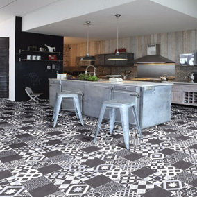 Designer Grey & White Slip Resistant Vinyl Flooring for Kitchen, Living Room & Dining Room 2m X 3m (6m²)