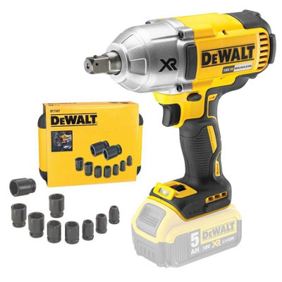 Impact driver deals with torque setting