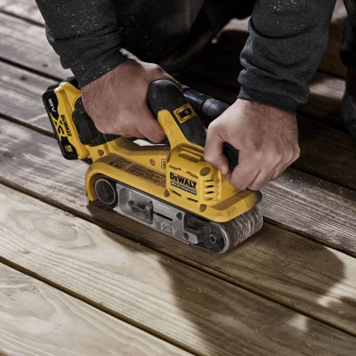 Dewalt 18v DCW220NT Cordless Brushless XR Belt Sander 75mm  + Tstak + 3 Sheets - 9
