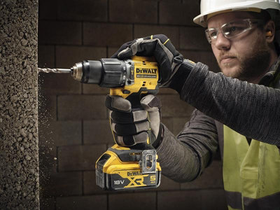 DEWALT DCD799P1T 18v Combi drill 13mm keyless chuck