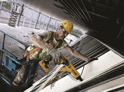 Dewalt DCF620D2K 18v XR Lithium Ion Brushless Collated