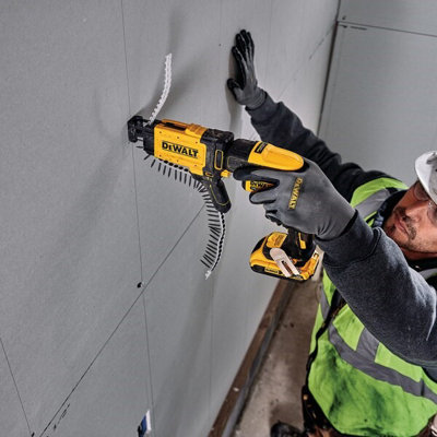 Dewalt DCF620N 18v XR Brushless Collated Autofeed Drywall