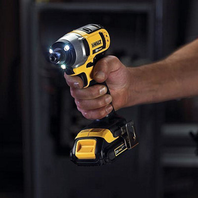 Dcf885 impact driver sale