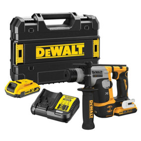 Dewalt discount drill b&q