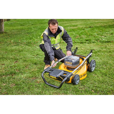 Dewalt dcmw564rn sale