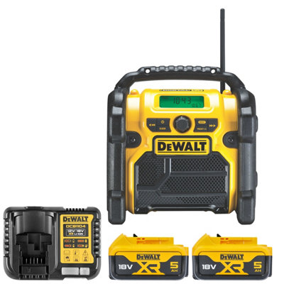 DeWalt DCR020 18V XR Cordless Compact Digital DAB+ Jobsite Radio With 2 ...