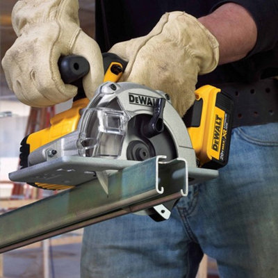 DeWalt DCS373N 18v XR Metal Cutting Cordless Circular Saw 140mm