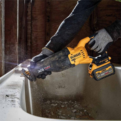 Flexvolt Advantage Dewalt 18v Cordless Reciprocating Saw DeWalt