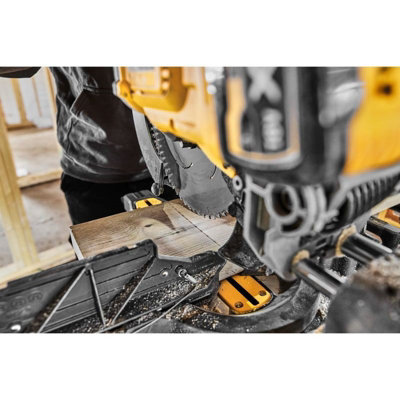 DEWALT DCS781N XR FLEXVOLT CORDLESS MITRE SAW 305MM 54V BRUSHLESS ...