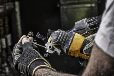 DEWALT DWE315B 240v Multi function tool