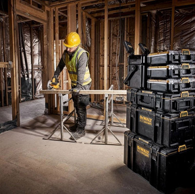 Dewalt DWST08061-1 Toughsystem 2 Half Width LED Task Light Tote + DE0881 Tripod