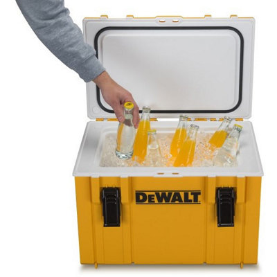 Dewalt toughsystem outlet cooler