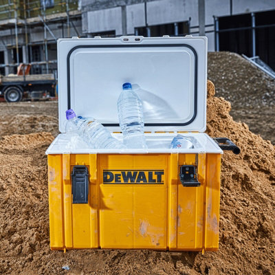 dewalt-dwst1-81333-ds404-25-5l-toughsystem-ip65-cool-box-tough-system