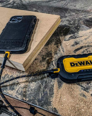 Dewalt Portable Powerbank Phone Charger 10,000mAh 2 Port IP67 Dust & WaterProof