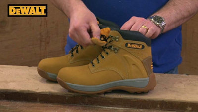 Dewalt Size 7 Extreme Tan Safety Work Boot Steel Toe Full Grain Leather DEWEXTW