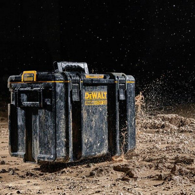 Dewalt Tough System 2.0 DS400 + DS166 Stackable Toolbox Case + 2