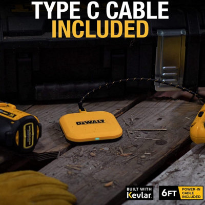 Dewalt Wireless QI Fast Charging Phone Charger Pad with Kevlar Type C USB Cable - 4