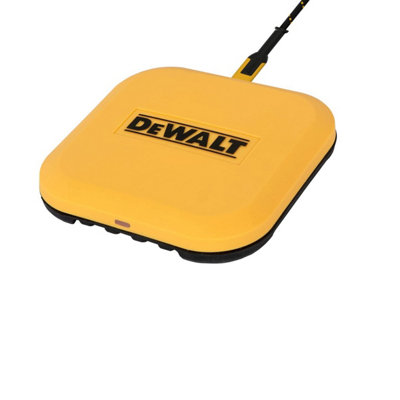 Dewalt Wireless QI Fast Charging Phone Charger Pad with Kevlar Type C USB Cable - 7