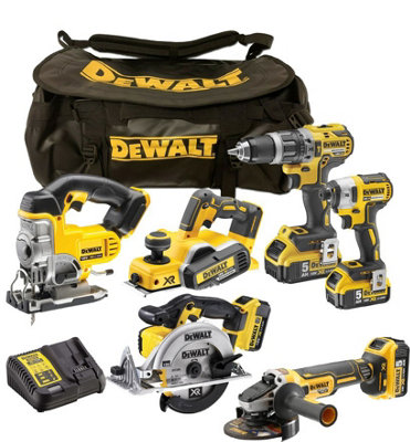 B&q best sale dewalt battery