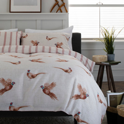 Feathered on sale friends duvet