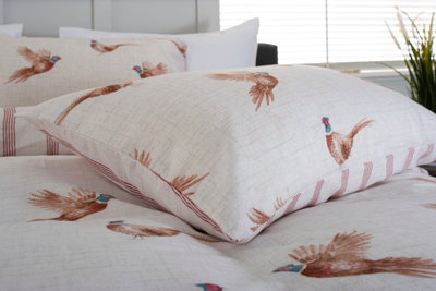 Feathered on sale friends duvet