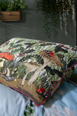 Deyongs Spring In The Thicket 100% Cotton 200 Count Duvet Set