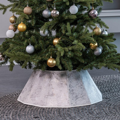 Diamond Style White Fabric Christmas Tree Skirt with Velcro Foldable ...