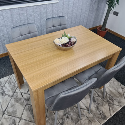 Dining Table Set Of 4 Wooden Oak Table And 4 Tufted Velvet Grey Chair(140x80x75)