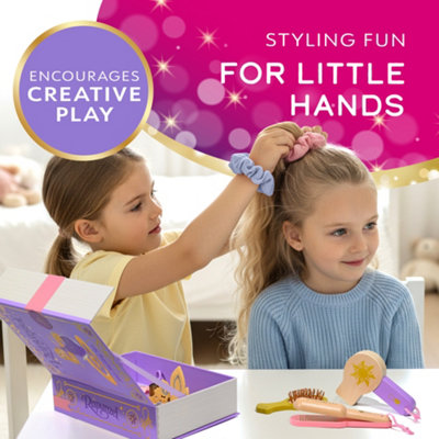 Disney Tangled コーム セット限定商品 Disney Princess Rapunzel Wooden Hair Styling Set 22 Piece, Pretend