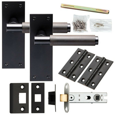 Door Handle & Latch Pack Matt Black Knurled Round Bar Lever Slim Backplate