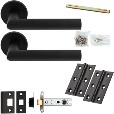 Door Handle & Latch Pack - Matt Black - Rounded Smooth Mitred Lever On Round Rose