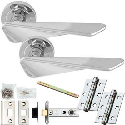 Door Handle & Latch Pack - Polished Chrome - Chunky Twist Bar Lever On Round Rose