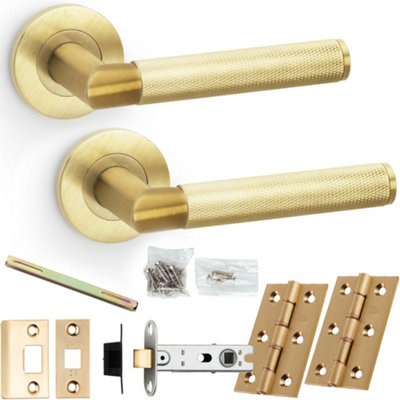 Door Handle & Latch Pack - Satin Brass Mitred Knurled Bar Lever On Round Rose