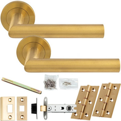 Door Handle & Latch Pack - Satin Brass - Rounded Smooth Mitred Lever On Round Rose