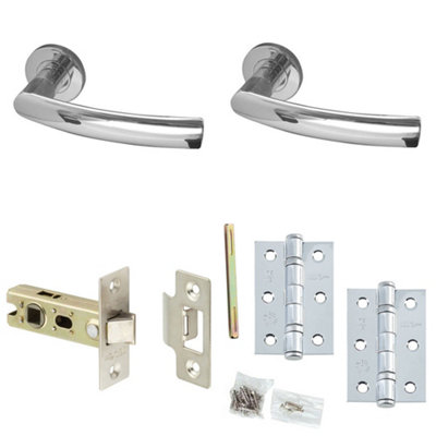 Door Handle & Latch Set Chrome Curved Lever Round Plain On Rose