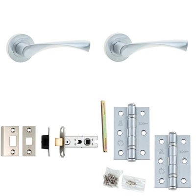 Door Handle & Latch Set Chrome Twisted Lever Round Plain On Rose