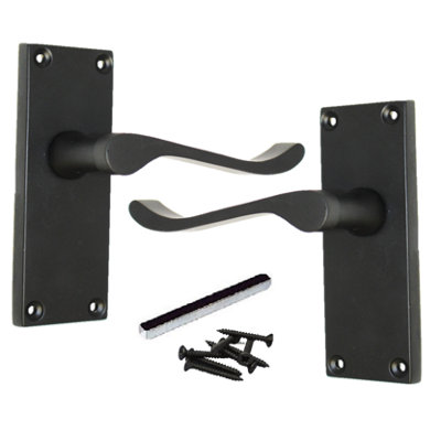Door Handles Victorian Scroll Lever Internal Latch Matt Black 118mm x 40mm DIY at B&Q