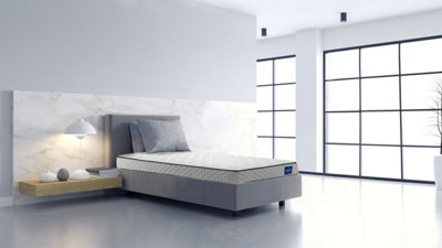 DOUBLE (4FT6) Air Feel Orthopedic Mattress - Memory Foam and Spring Mattress