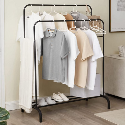 B and best sale q clothes rail