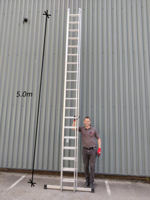 Double Extension Ladder 2 x 19 Rung 9.0m Max Open Height 5.0m Closed Ladders