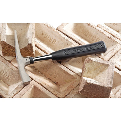 Draper Expert Brick Hammer with Tubular Steel Shaft, 450g/16oz 00353