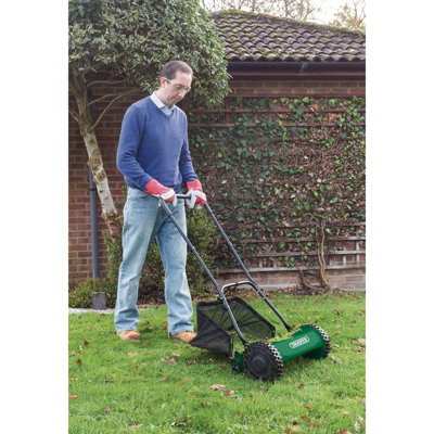 B&q manual best sale lawn mower