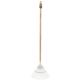 Draper Heritage Stainless Steel Lawn Rake with Ash Handle 99020