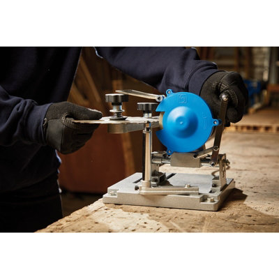 Draper deals circular saw