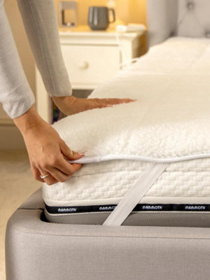 Dreamland Scandi Sherpa Underblanket - Double Dual Control | DIY at Bu0026Q