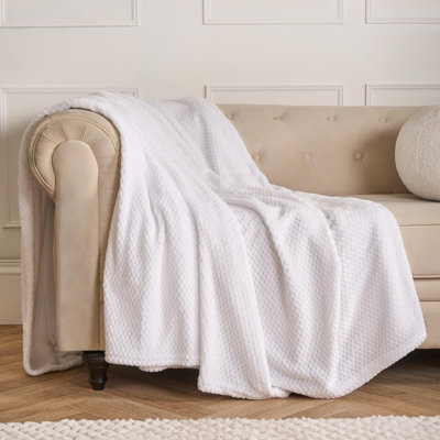Dreamscene Luxury Large Waffle Honeycomb Mink Warm Throw, White - 125 x 150cm