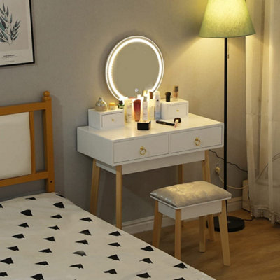 Dresser with store led mirror