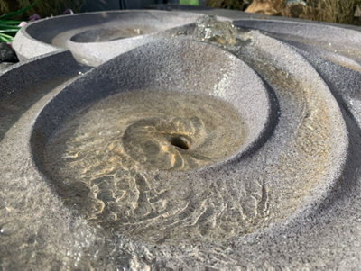 Dropa Stone Contemporary Mains Plugin Powered Water Feature